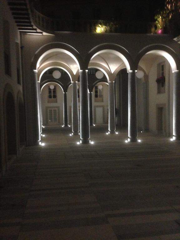 Appartamento In Palazzo Lampedusa ปาแลร์โม ภายนอก รูปภาพ