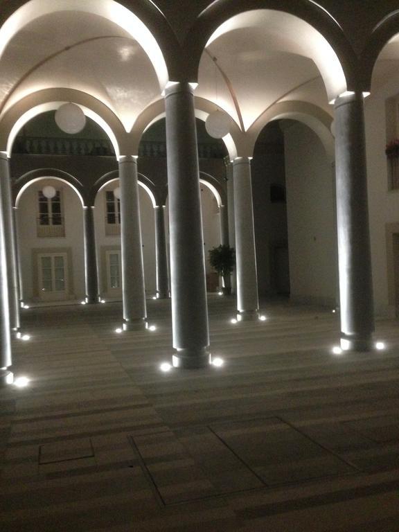 Appartamento In Palazzo Lampedusa ปาแลร์โม ภายนอก รูปภาพ